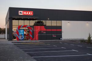 Maxi supermarket - Teslino naselje Subotica
