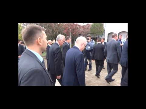 Šetnja Nikolića i Josipovića Donjim Tavankutom